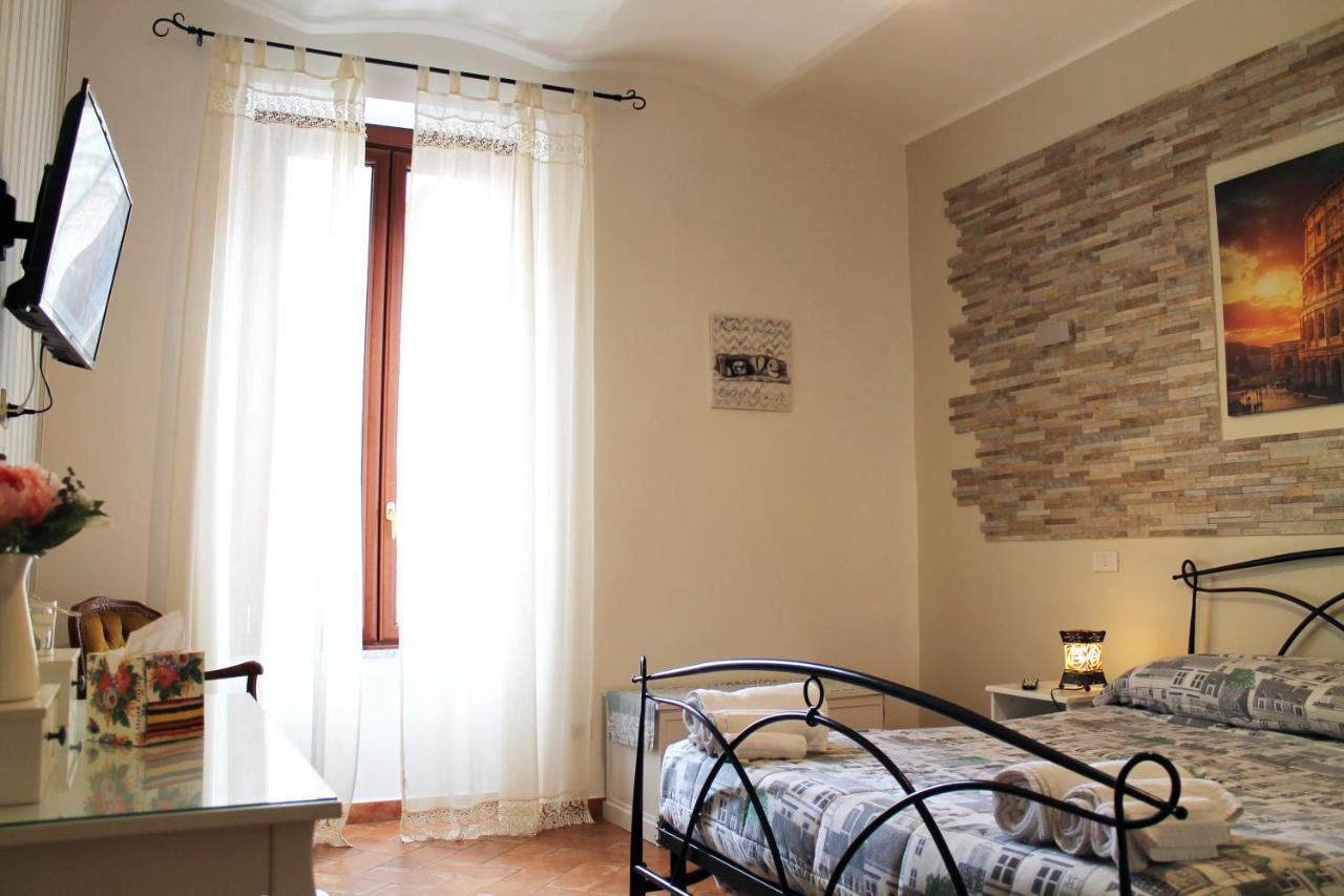 50 Passi Colosseo Apartment Ρώμη Εξωτερικό φωτογραφία